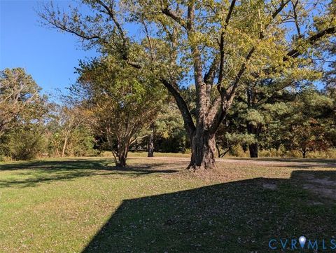 Tiny photo for 9102 Boydton Plank Road, North Dinwiddie, VA 23803 (MLS # 2604842)