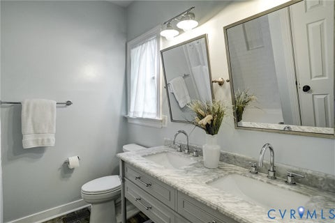 Tiny photo for 15618 Fox Cove Circle, Moseley, VA 23120 (MLS # 2624736)