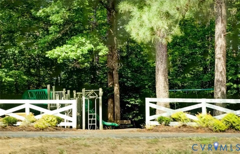 Tiny photo for 15618 Fox Cove Circle, Moseley, VA 23120 (MLS # 2624736)