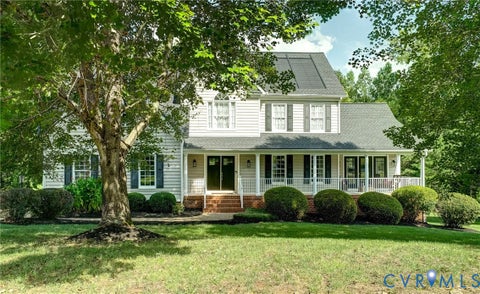 Photo of 15618 Fox Cove Circle, Moseley, VA 23120 (MLS # 2624736)