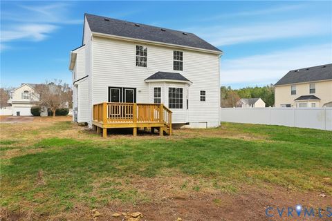 Tiny photo for 725 Cobbs Point Way, Cobbs Creek, VA 23836 (MLS # 2533025)