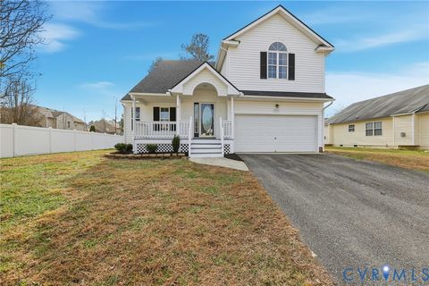 Tiny photo for 725 Cobbs Point Way, Cobbs Creek, VA 23836 (MLS # 2533025)