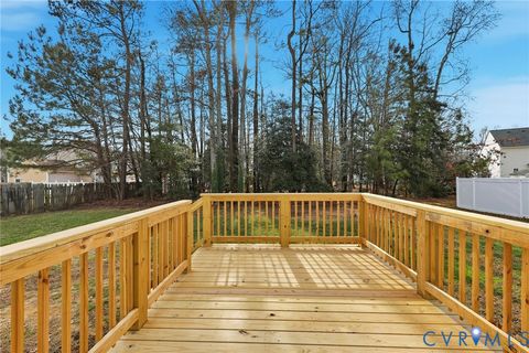 Tiny photo for 725 Cobbs Point Way, Cobbs Creek, VA 23836 (MLS # 2533025)