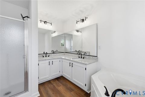 Tiny photo for 725 Cobbs Point Way, Cobbs Creek, VA 23836 (MLS # 2533025)