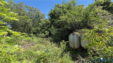 Tiny photo for 430 Harrison Street, Hampton, VA 23669 (MLS # 2612725)
