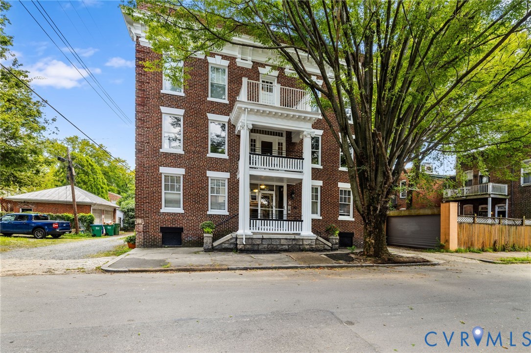 101 N Stafford Avenue U2