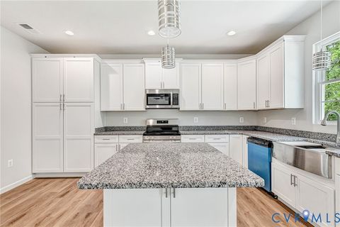 Tiny photo for 93 Albertson Court, Ruther Glen, VA 22546 (MLS # 2609869)