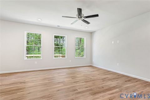 Tiny photo for 93 Albertson Court, Ruther Glen, VA 22546 (MLS # 2609869)
