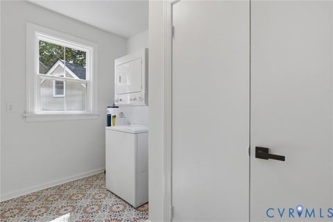 Tiny photo for 2203 Buckingham Avenue, Henrico, VA 23228 (MLS # 2626568)