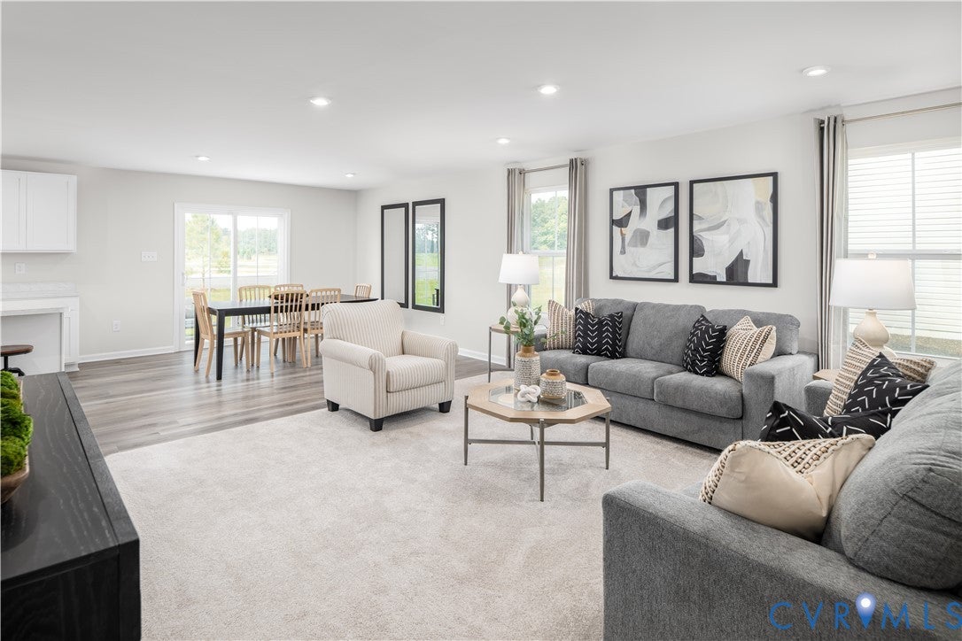 16035 Meadowlark Loop