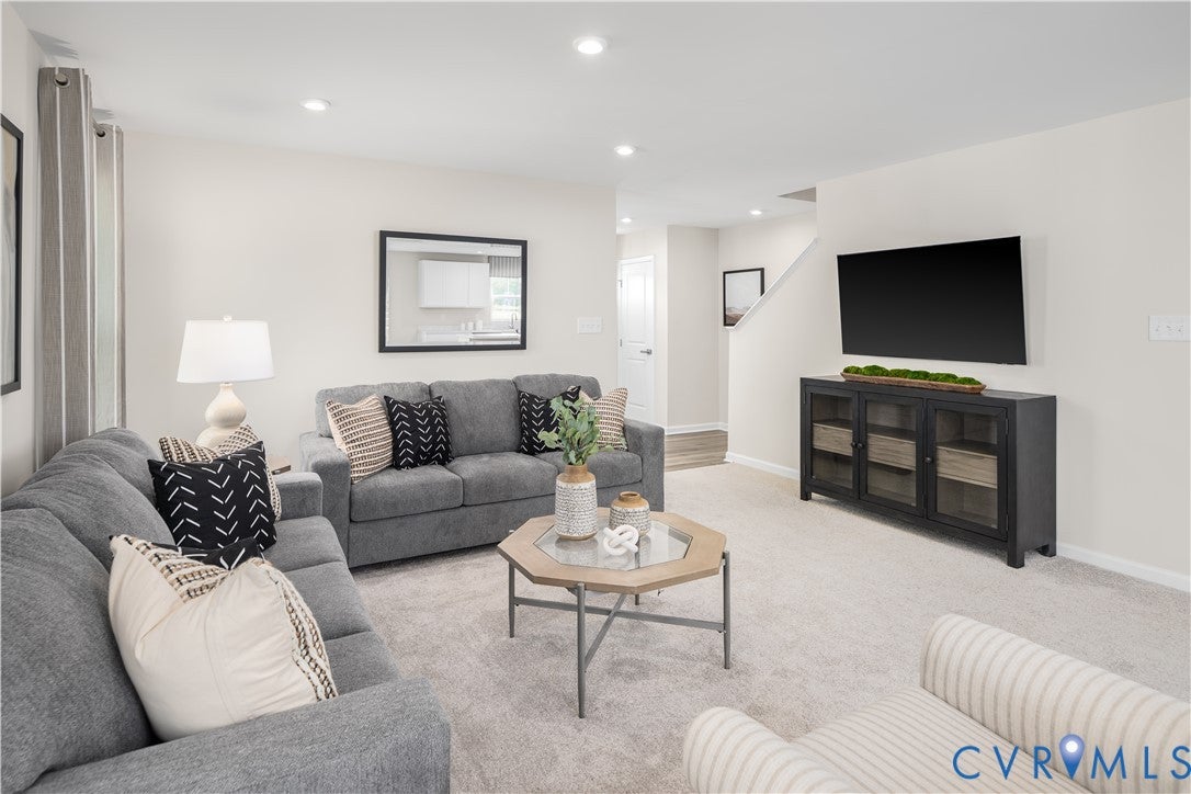 16035 Meadowlark Loop