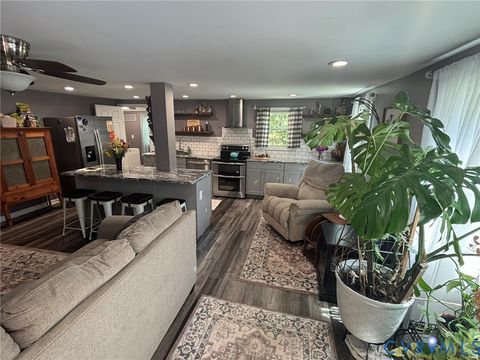 Tiny photo for 6508 Washington Road, Quinton, VA 23141 (MLS # 2617385)