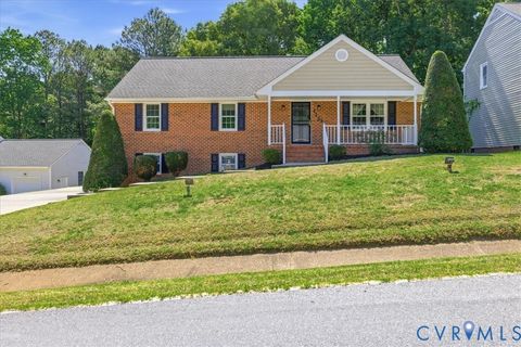 Photo of 11311 Ludgate Place, Chester, VA 23831 (MLS # 2613246)