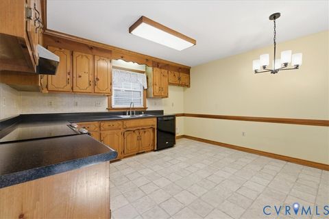 Tiny photo for 11311 Ludgate Place, Chester, VA 23831 (MLS # 2613246)