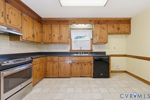 Tiny photo for 11311 Ludgate Place, Chester, VA 23831 (MLS # 2613246)