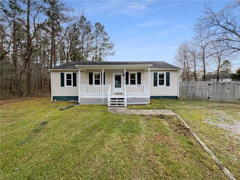 A home in South Chesterfield