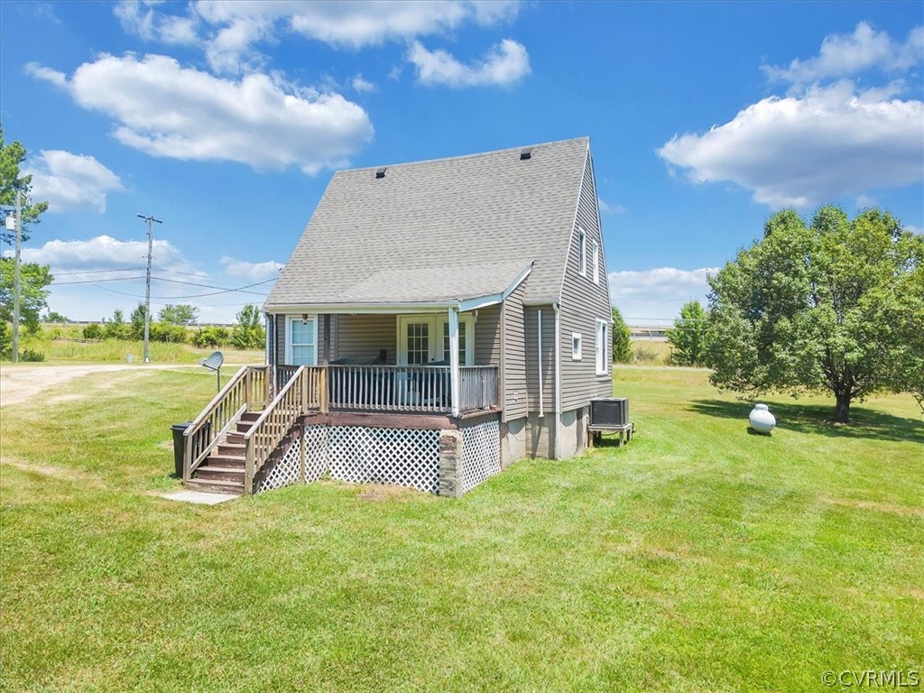 Appomattox, Virginia 24522, United States, 4 Bedrooms Bedrooms, ,4 BathroomsBathrooms,Residential,Pending,52710