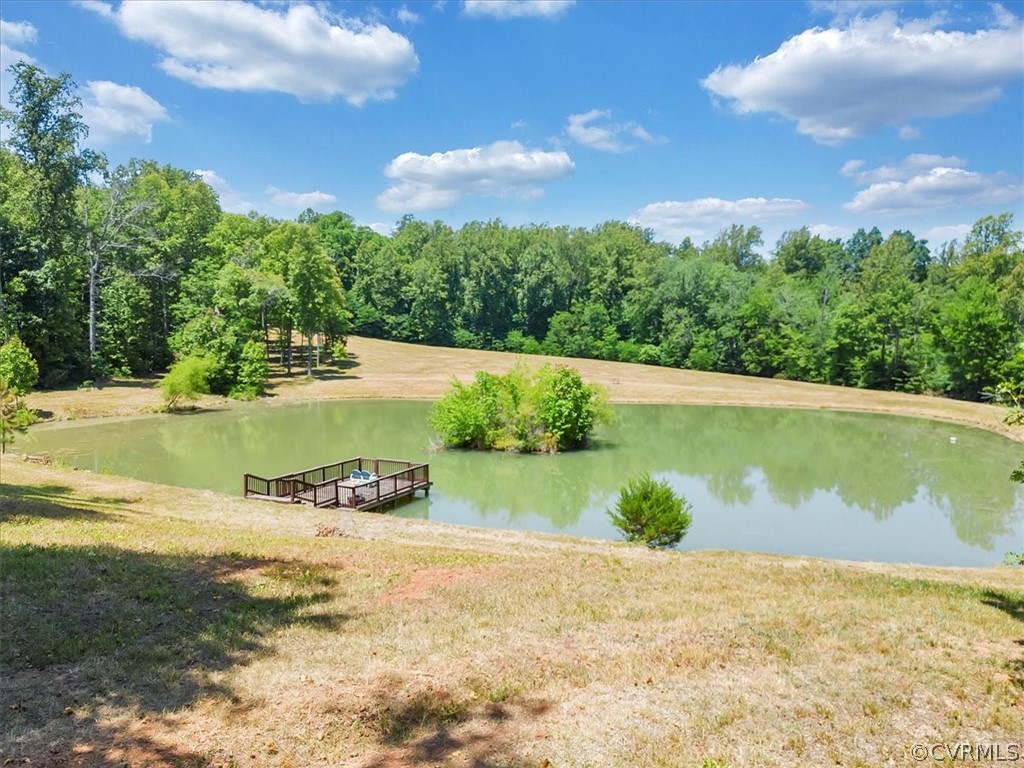 Appomattox, Virginia 24522, United States, 4 Bedrooms Bedrooms, ,4 BathroomsBathrooms,Residential,Pending,52710