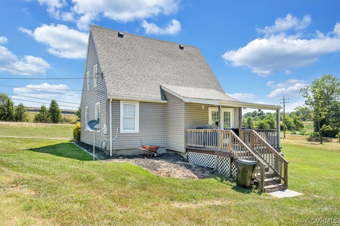 Appomattox, Virginia 24522, United States, 4 Bedrooms Bedrooms, ,4 BathroomsBathrooms,Residential,Pending,52710