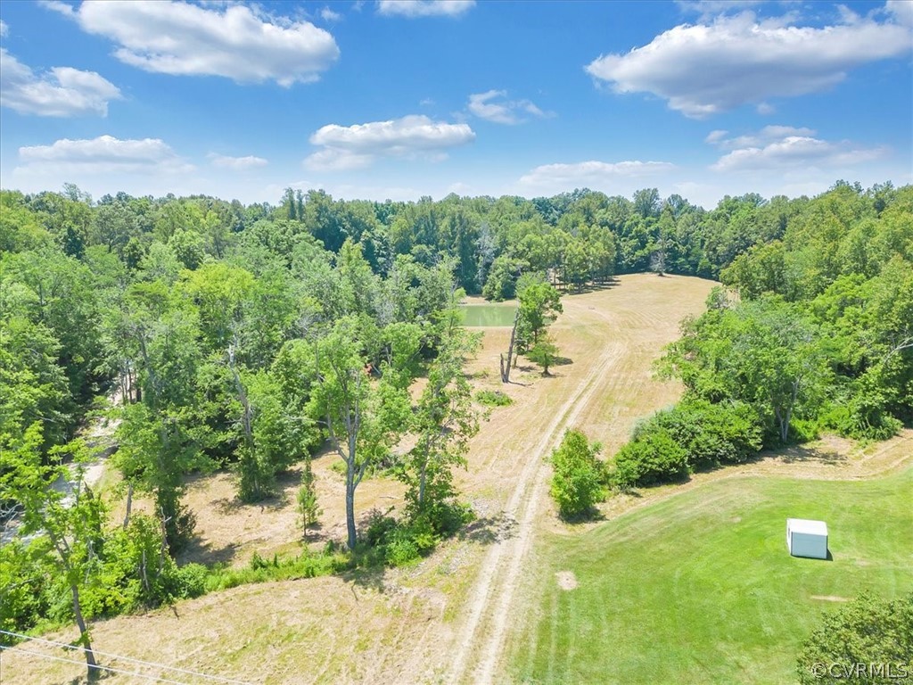 Appomattox, Virginia 24522, United States, 4 Bedrooms Bedrooms, ,4 BathroomsBathrooms,Residential,Pending,52710