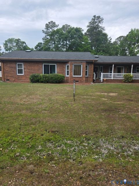 Photo of 5800 Baron Drive, Chesterfield, VA 23832 (MLS # 2613003)