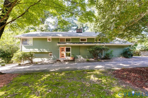 Photo of 608 Scarlet Oak Road, Chesterfield, VA 23235 (MLS # 2623786)
