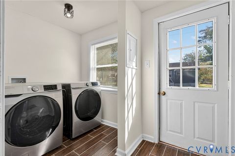 Tiny photo for 407 N 8th Avenue, Hopewell, VA 23860 (MLS # 2529144)