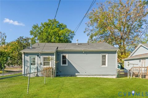 Tiny photo for 407 N 8th Avenue, Hopewell, VA 23860 (MLS # 2529144)