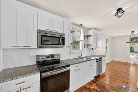 Tiny photo for 407 N 8th Avenue, Hopewell, VA 23860 (MLS # 2529144)