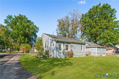 Tiny photo for 407 N 8th Avenue, Hopewell, VA 23860 (MLS # 2529144)