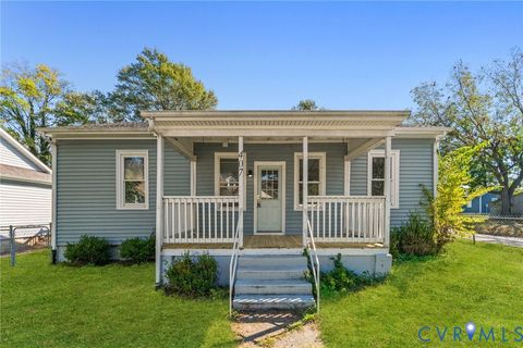 Photo of 407 N 8th Avenue, Hopewell, VA 23860 (MLS # 2529144)