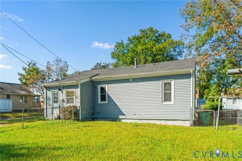Tiny photo for 407 N 8th Avenue, Hopewell, VA 23860 (MLS # 2529144)