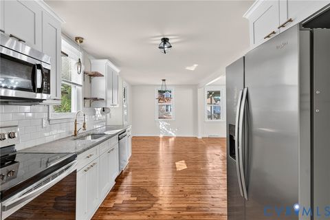 Tiny photo for 407 N 8th Avenue, Hopewell, VA 23860 (MLS # 2529144)