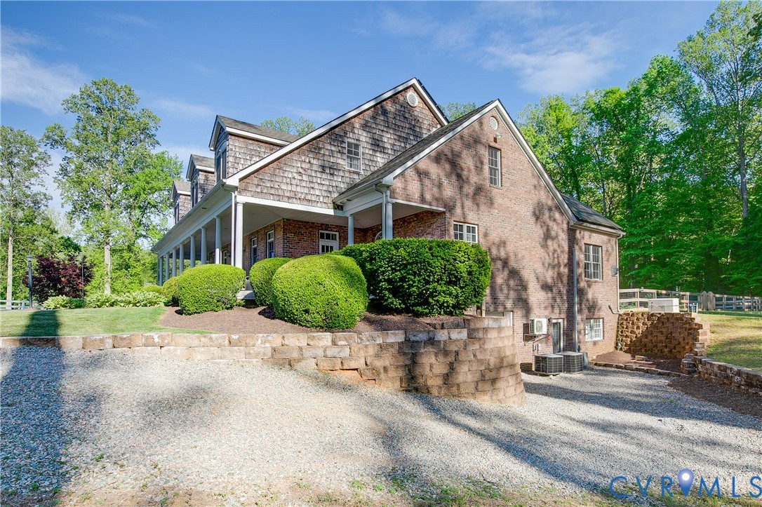 5297 Deer Beagle Lane