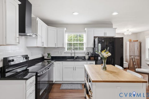 Tiny photo for 3111 Johnson Road, Henrico, VA 23223 (MLS # 2618461)
