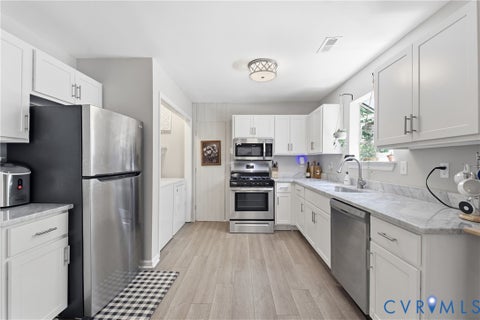 Tiny photo for 11630 Bailey Mountain Trail, Midlothian, VA 23112 (MLS # 2622884)