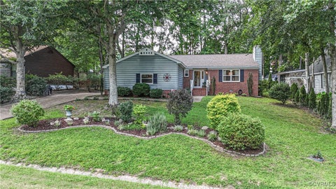 Photo for 104 Southeast Trace