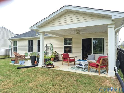 Tiny photo for 7430 E Danube Loop, New Kent, VA 23124 (MLS # 2528539)