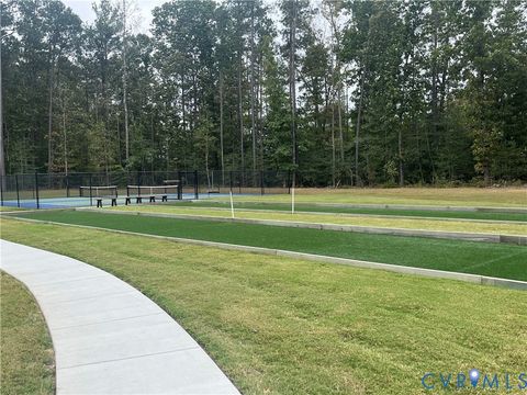 Tiny photo for 7430 E Danube Loop, New Kent, VA 23124 (MLS # 2528539)