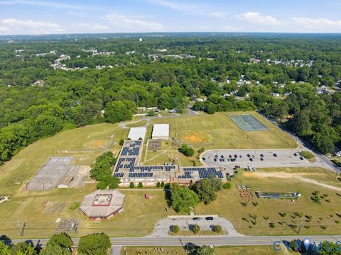 Tiny photo for 1611 Bolton Road, Richmond, VA 23225 (MLS # 2612685)