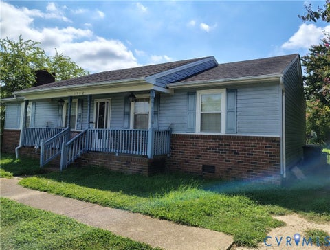 Photo of 3902 Yorktown Drive, Hopewell, VA 23860 (MLS # 2623478)