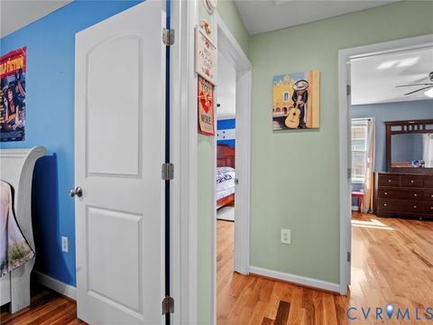 Tiny photo for 1117 E Augusta Avenue, Petersburg, VA 22803 (MLS # 2529277)
