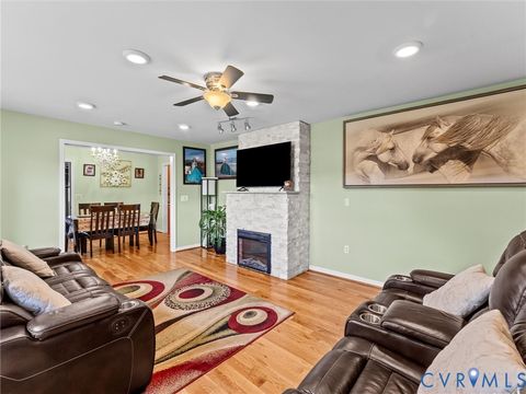 Tiny photo for 1117 E Augusta Avenue, Petersburg, VA 22803 (MLS # 2529277)