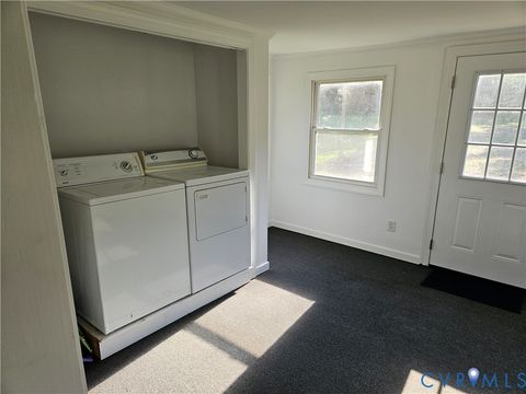 Tiny photo for 122 Robin Avenue, Richmond, VA 23223 (MLS # 2613297)