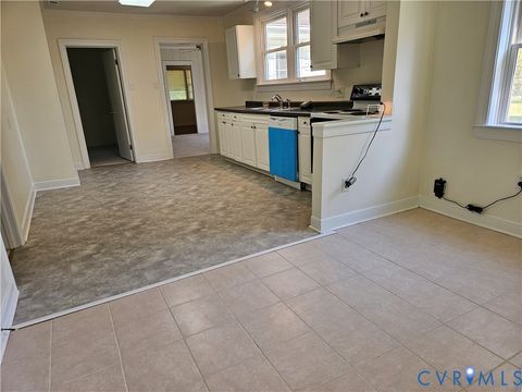 Tiny photo for 122 Robin Avenue, Richmond, VA 23223 (MLS # 2613297)