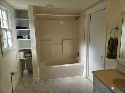 Tiny photo for 122 Robin Avenue, Richmond, VA 23223 (MLS # 2613297)