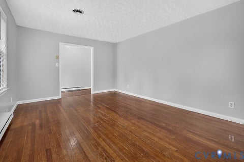 Tiny photo for 3203 Garland Avenue, Hopewell, VA 23860 (MLS # 2627928)