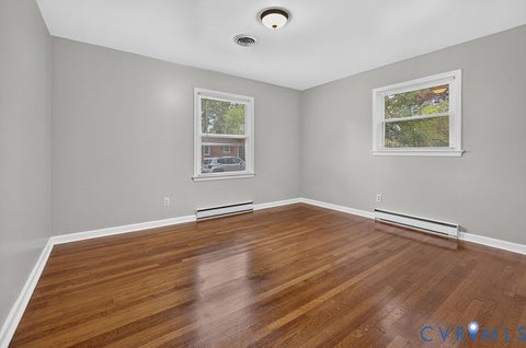 Tiny photo for 3203 Garland Avenue, Hopewell, VA 23860 (MLS # 2627928)