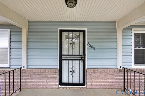 Tiny photo for 3203 Garland Avenue, Hopewell, VA 23860 (MLS # 2627928)