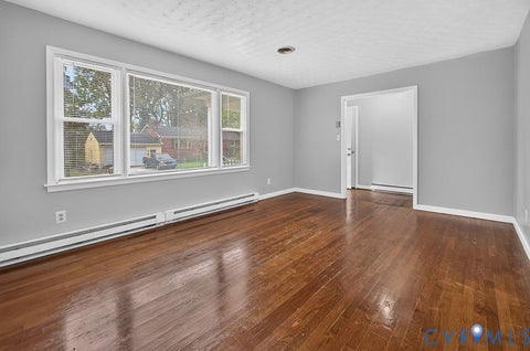 Tiny photo for 3203 Garland Avenue, Hopewell, VA 23860 (MLS # 2627928)